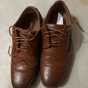 Brand New Deer Stags Boy's Brown Oxford Shoes
